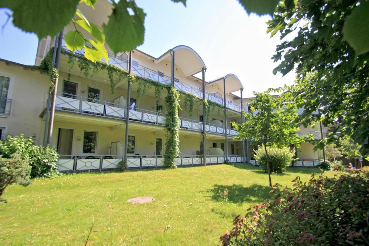 Strandnah, Balkon, Ahoi Erlebnisbad In Sellin Gratis - Strandresidenz Brandenburg Fewo 08 Герен Екстер'єр фото