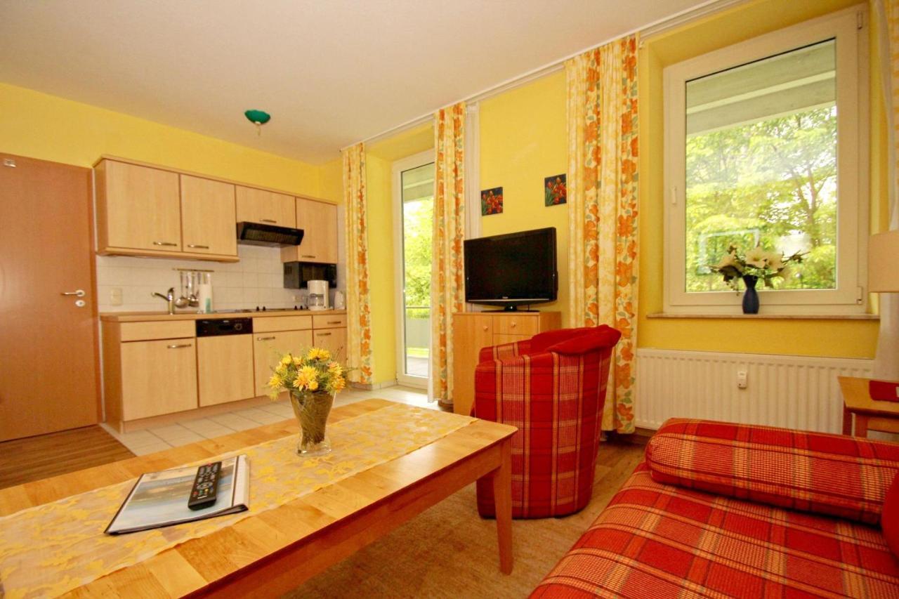 Strandnah, Balkon, Ahoi Erlebnisbad In Sellin Gratis - Strandresidenz Brandenburg Fewo 08 Герен Екстер'єр фото